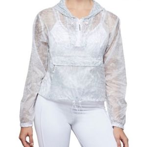 Good American The Icey Leopard Windbreaker Belt Bag in Wild Overcast Size M NWT